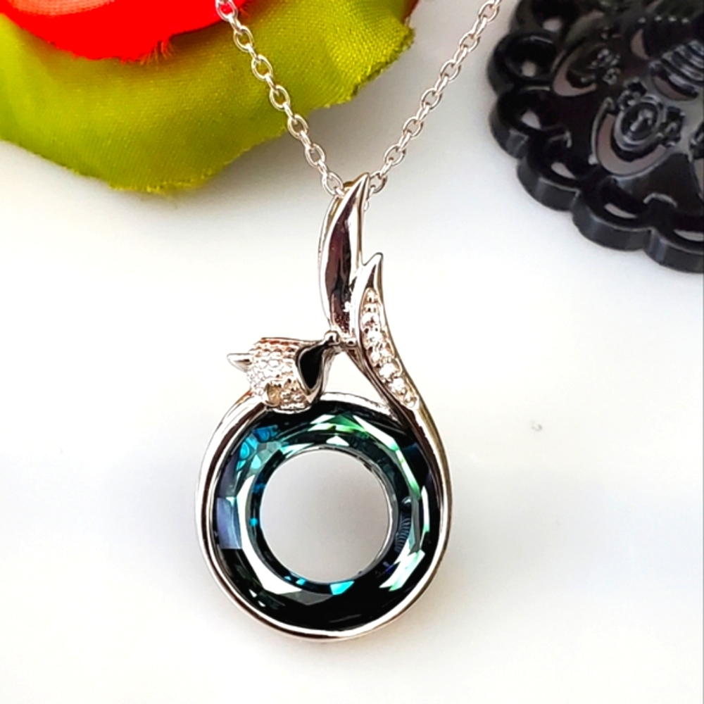 NEW Sterling Silver Fox Crystal Necklace